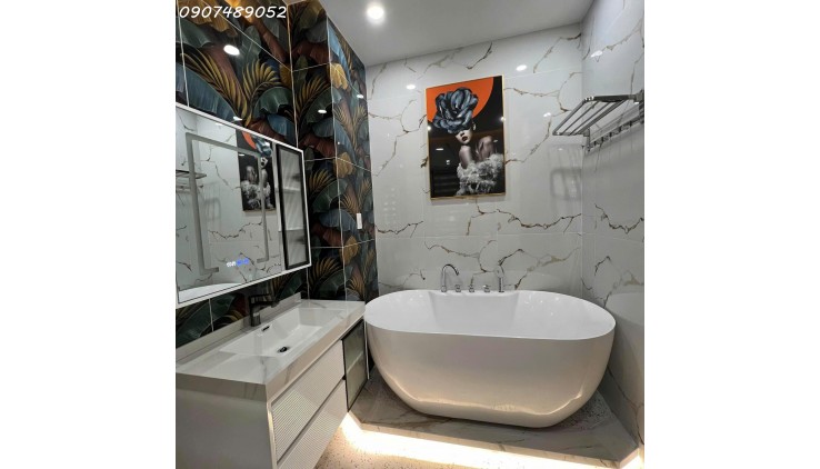 Bán Nhà HXH Thạnh Xuân 46, Quận 12, 4PN/5WC, 71m2 tặng Full Nội Thất